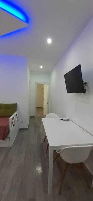 Comodo Apartamento Mayor Y Sol Madrid Eksteriør billede