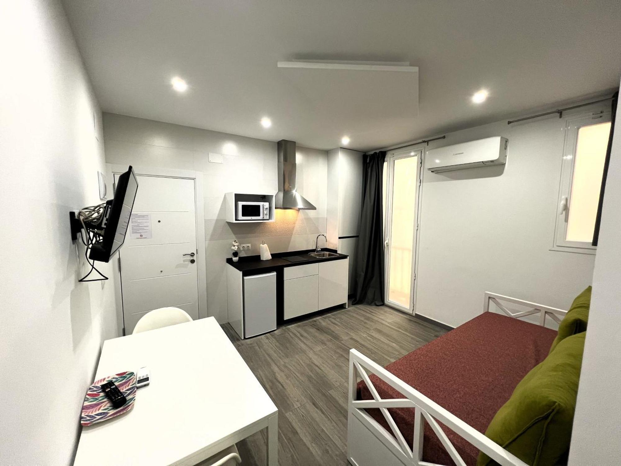 Comodo Apartamento Mayor Y Sol Madrid Eksteriør billede