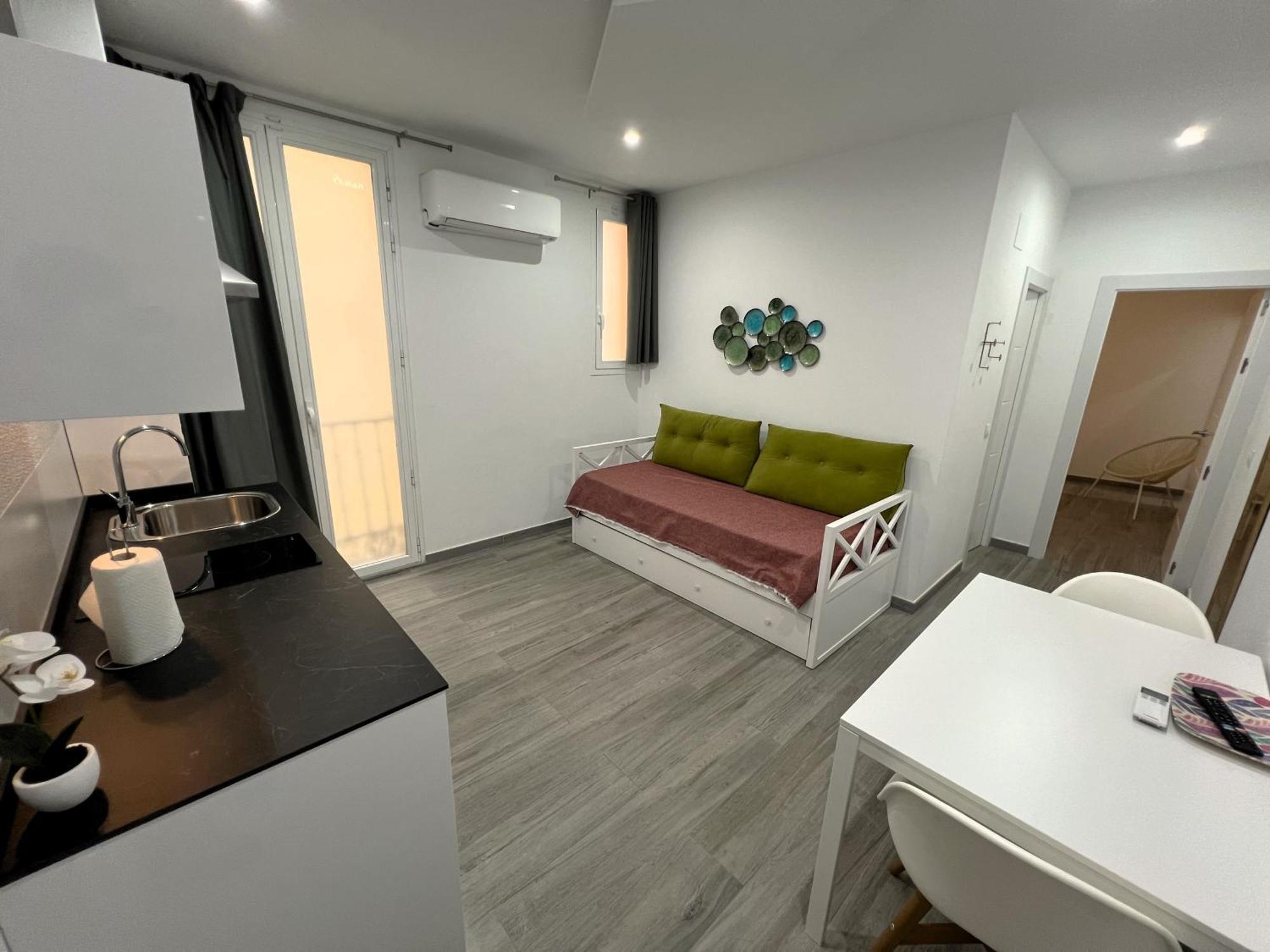 Comodo Apartamento Mayor Y Sol Madrid Eksteriør billede