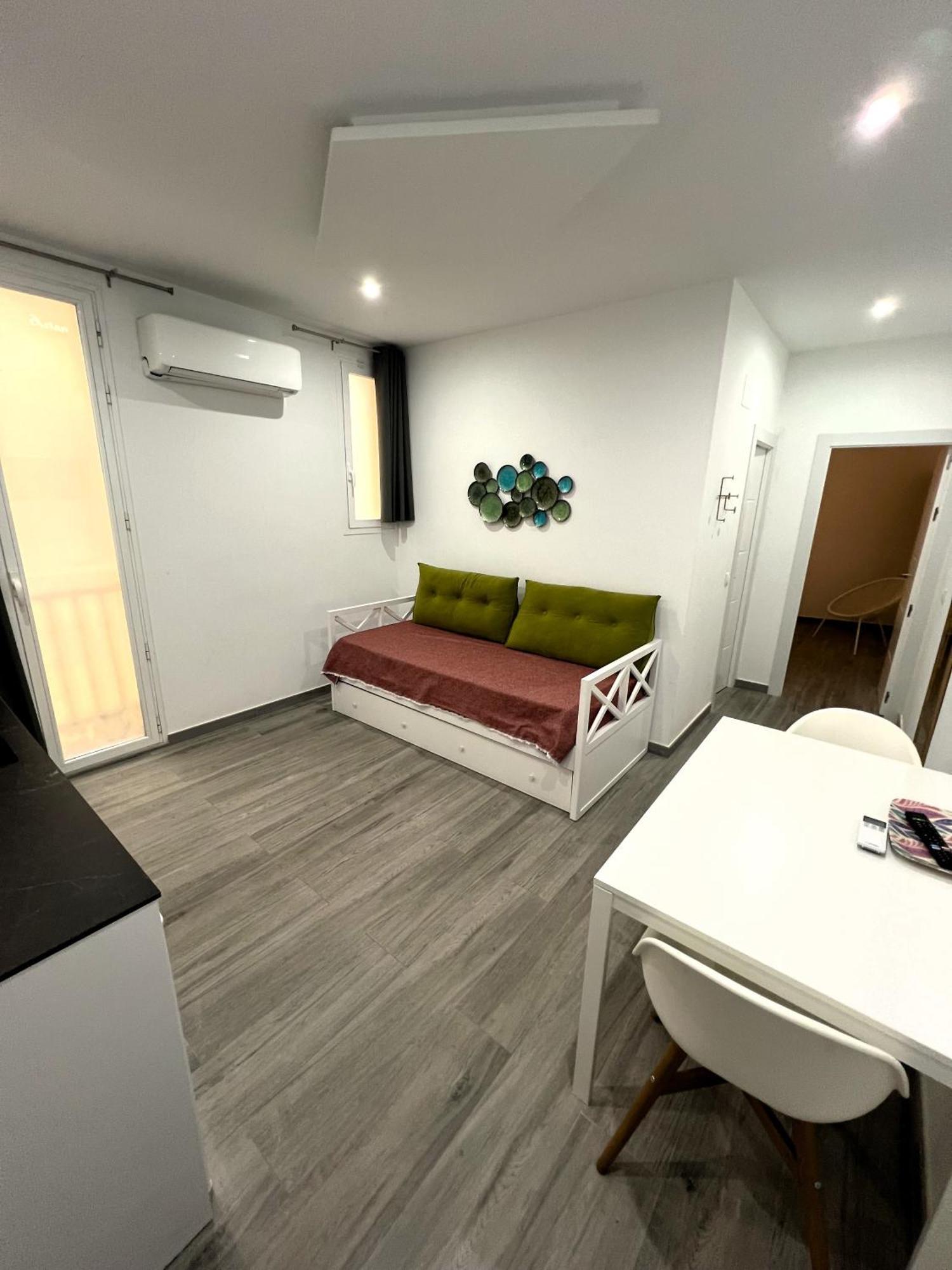 Comodo Apartamento Mayor Y Sol Madrid Eksteriør billede